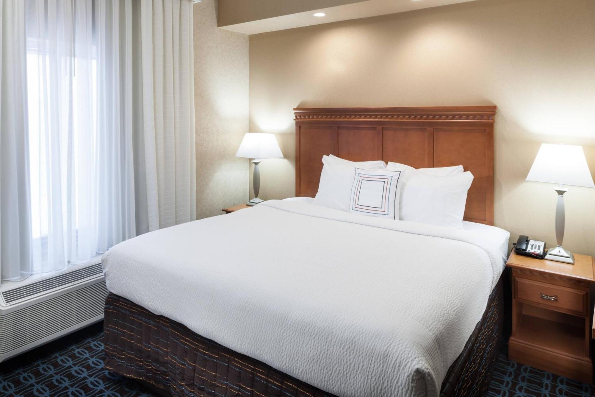 Fairfield Inn & Suites Jacksonville Butler Boulevard Экстерьер фото