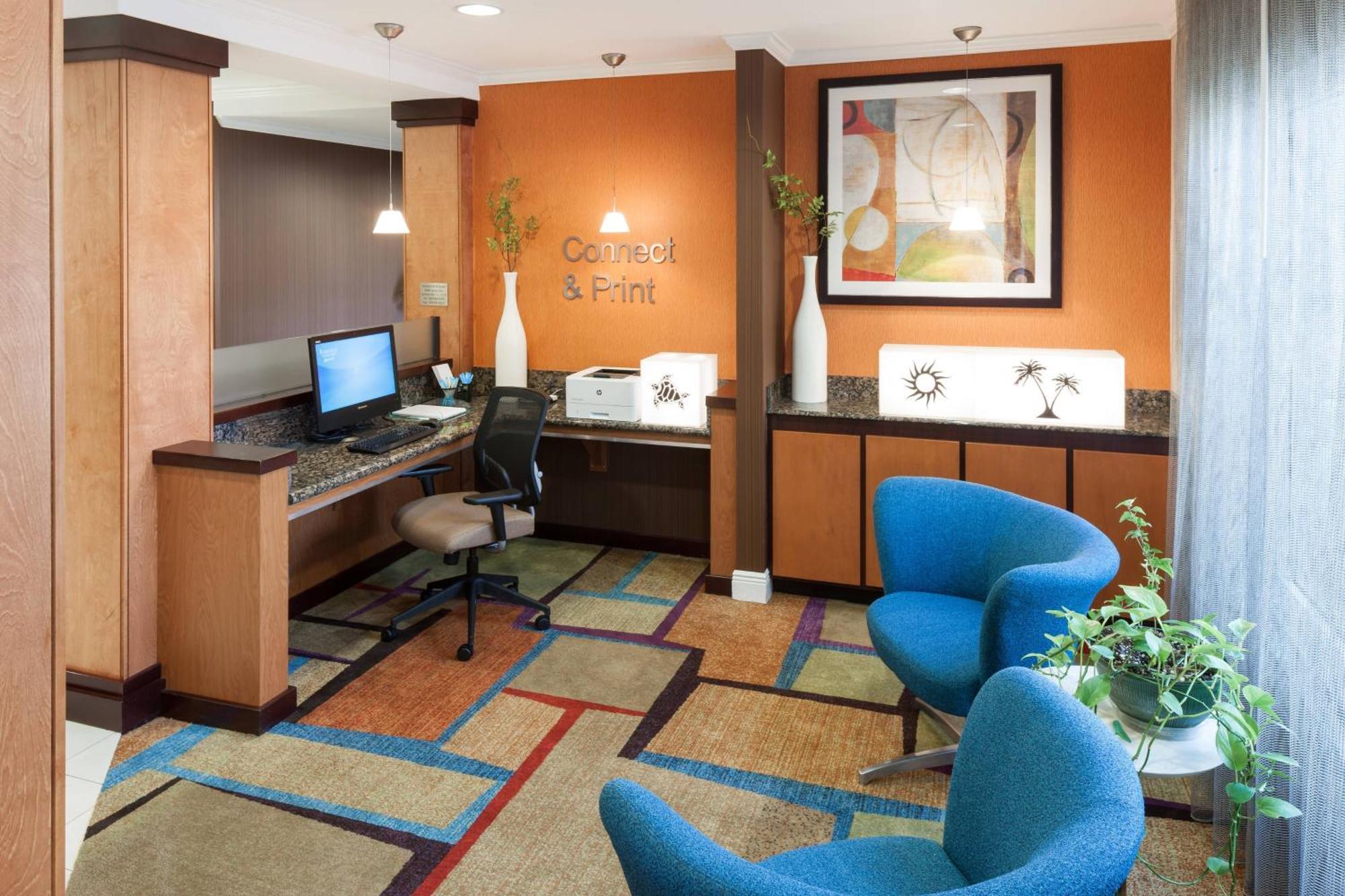 Fairfield Inn & Suites Jacksonville Butler Boulevard Экстерьер фото