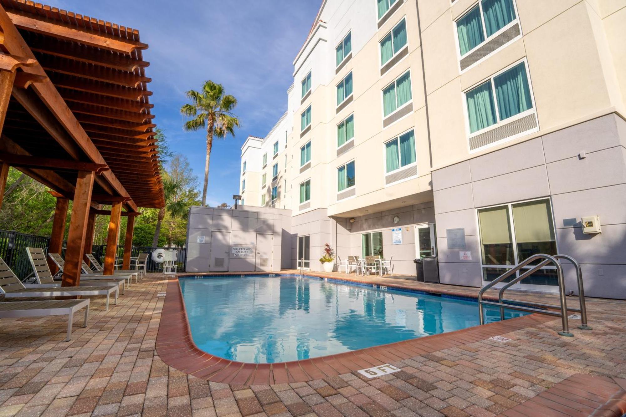 Fairfield Inn & Suites Jacksonville Butler Boulevard Экстерьер фото