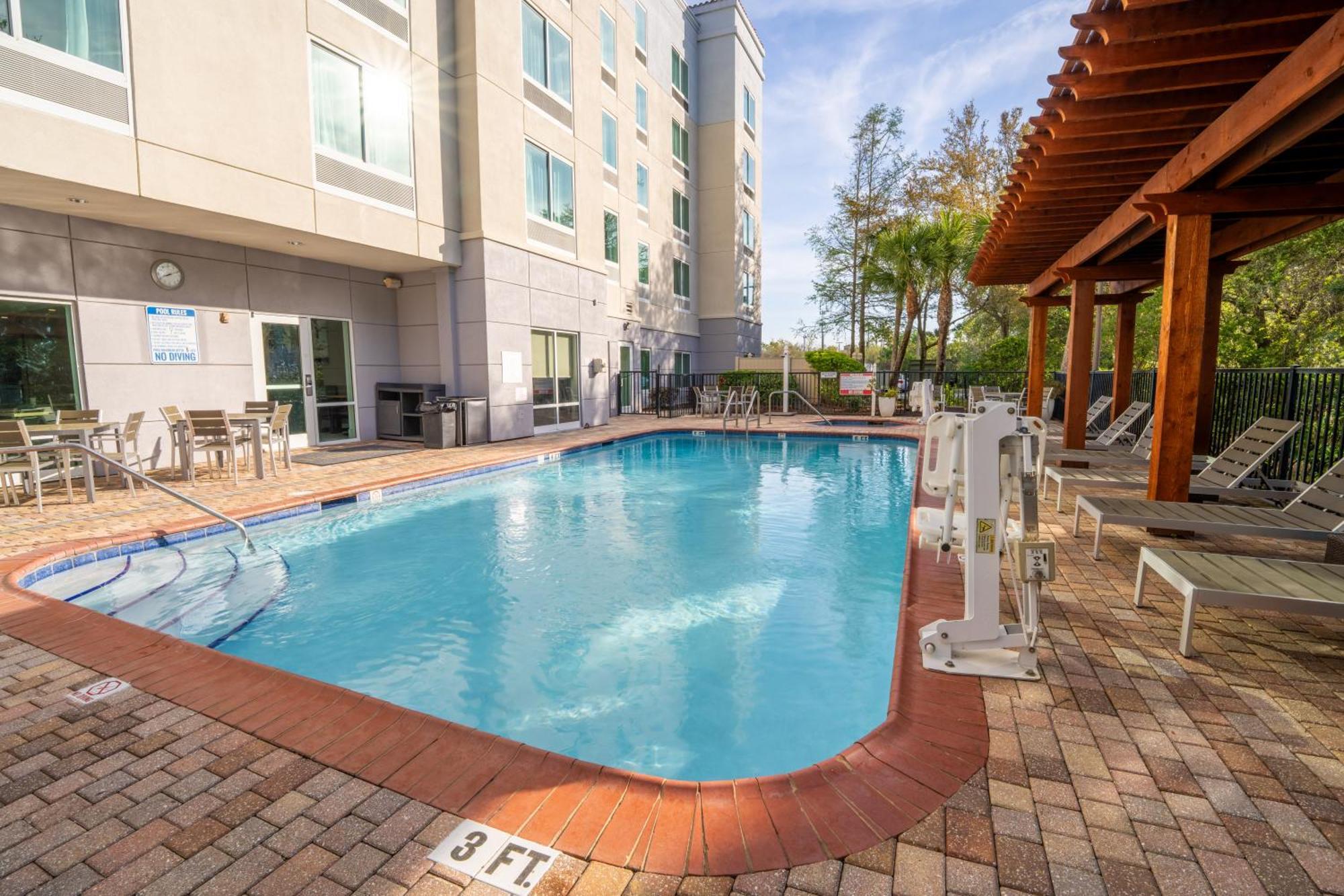 Fairfield Inn & Suites Jacksonville Butler Boulevard Экстерьер фото