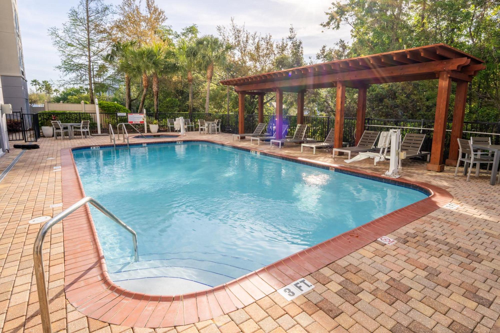 Fairfield Inn & Suites Jacksonville Butler Boulevard Экстерьер фото