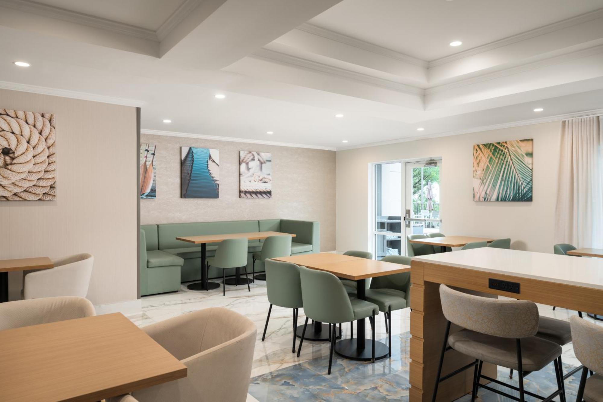 Fairfield Inn & Suites Jacksonville Butler Boulevard Экстерьер фото